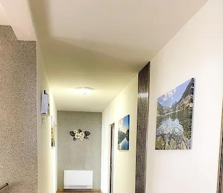 грошъ Dobrinishte