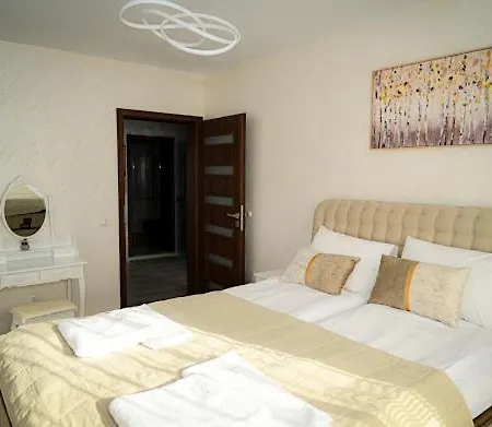 грошъ 3* Dobrinishte