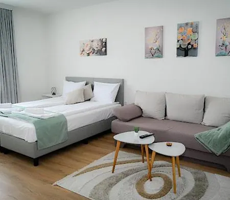 грошъ 3* Dobrinishte