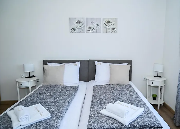 грошъ 게스트하우스 도브리니쉬트