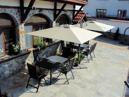 грошъ 게스트하우스 도브리니쉬트