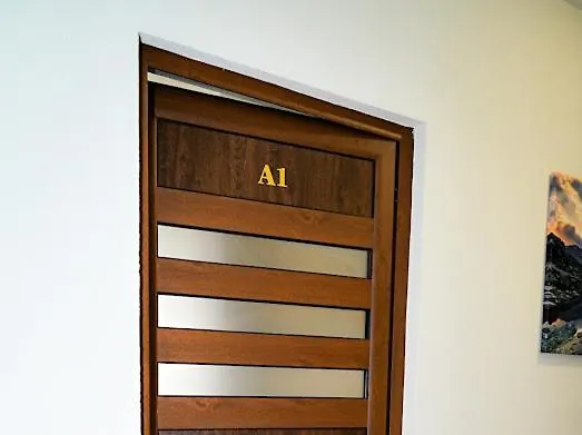 грошъ 게스트하우스 3*